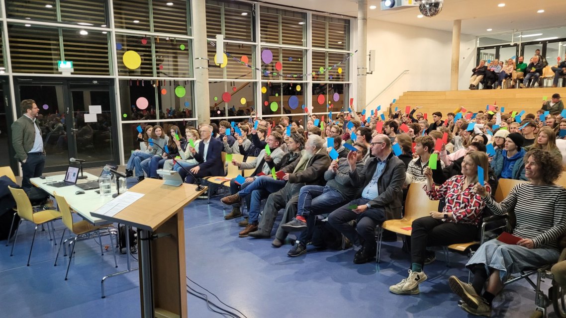 Bericht über den Vortrag von Prof. Christian Holler, Hochschule München